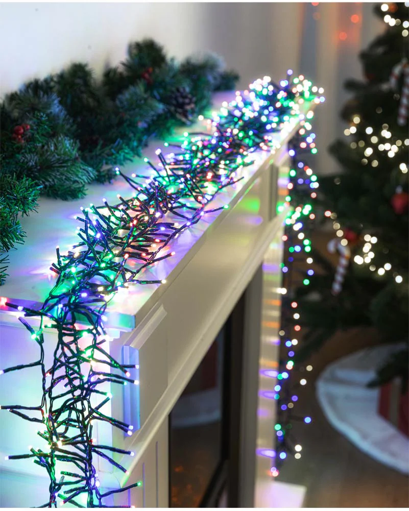 Multi-Coloured 720 Piece LED Cluster Lights 10.4m - Image 4