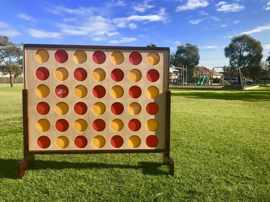 Giant4 Hardwood Indoor Outdoor Giant Connect Four In A Row Game Set 120x109cm - Image 4