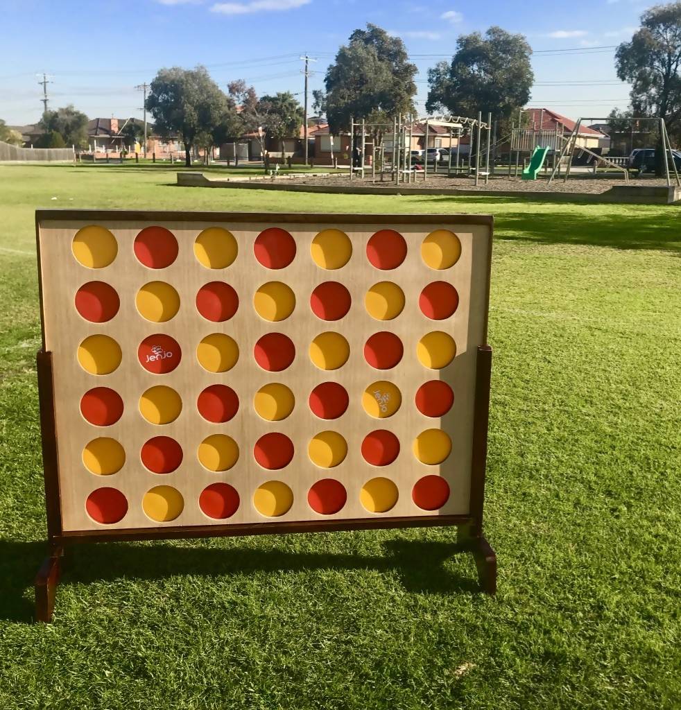 Giant4 Hardwood Indoor Outdoor Giant Connect Four In A Row Game Set 120x109cm - Image 5