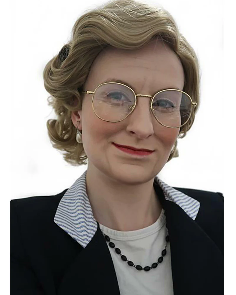 Mrs Housekeeper Old Lady Short Blonde Wig - Image 3