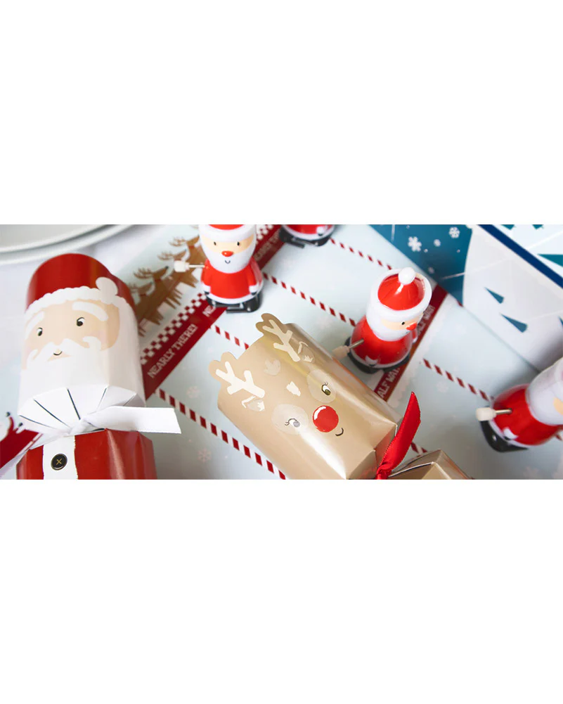 Race to the North Pole Christmas Crackers Pack of 6 - Image 4