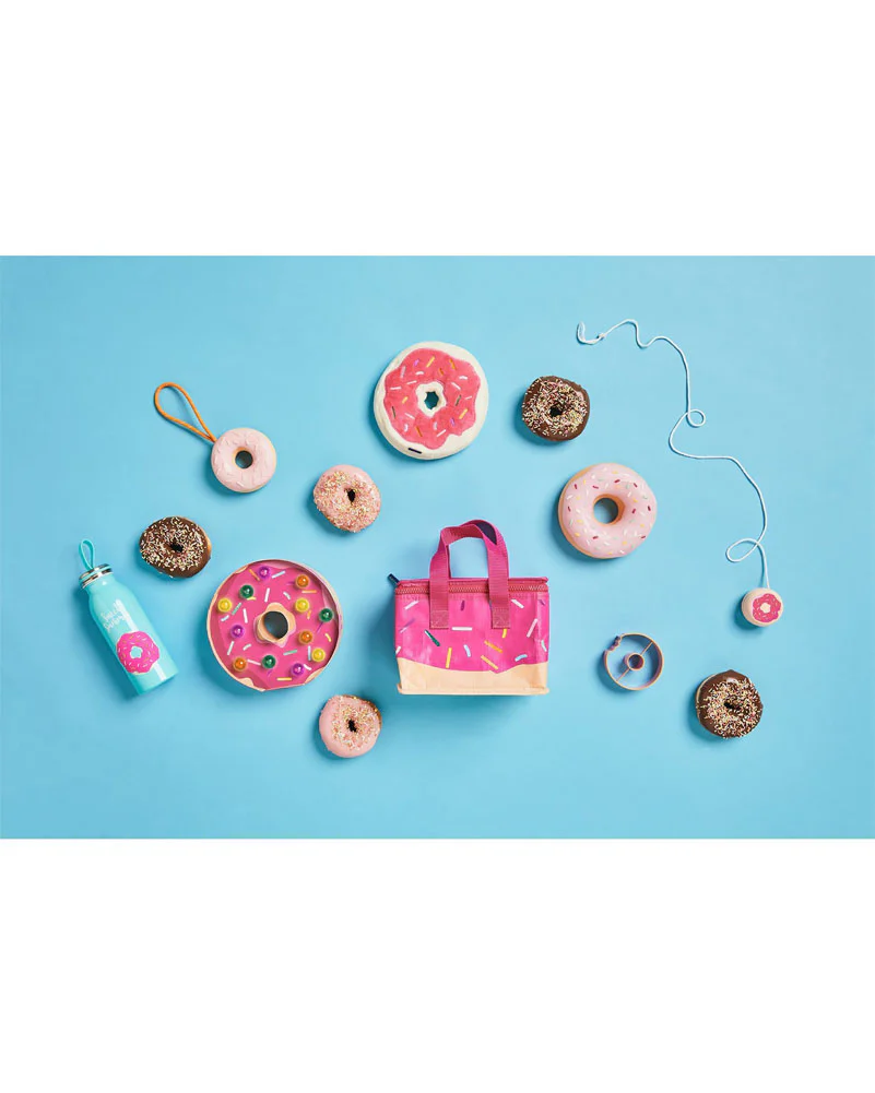 Sunnylife Sweet Tooth Cookie Cutters Pack of 3 - Image 3