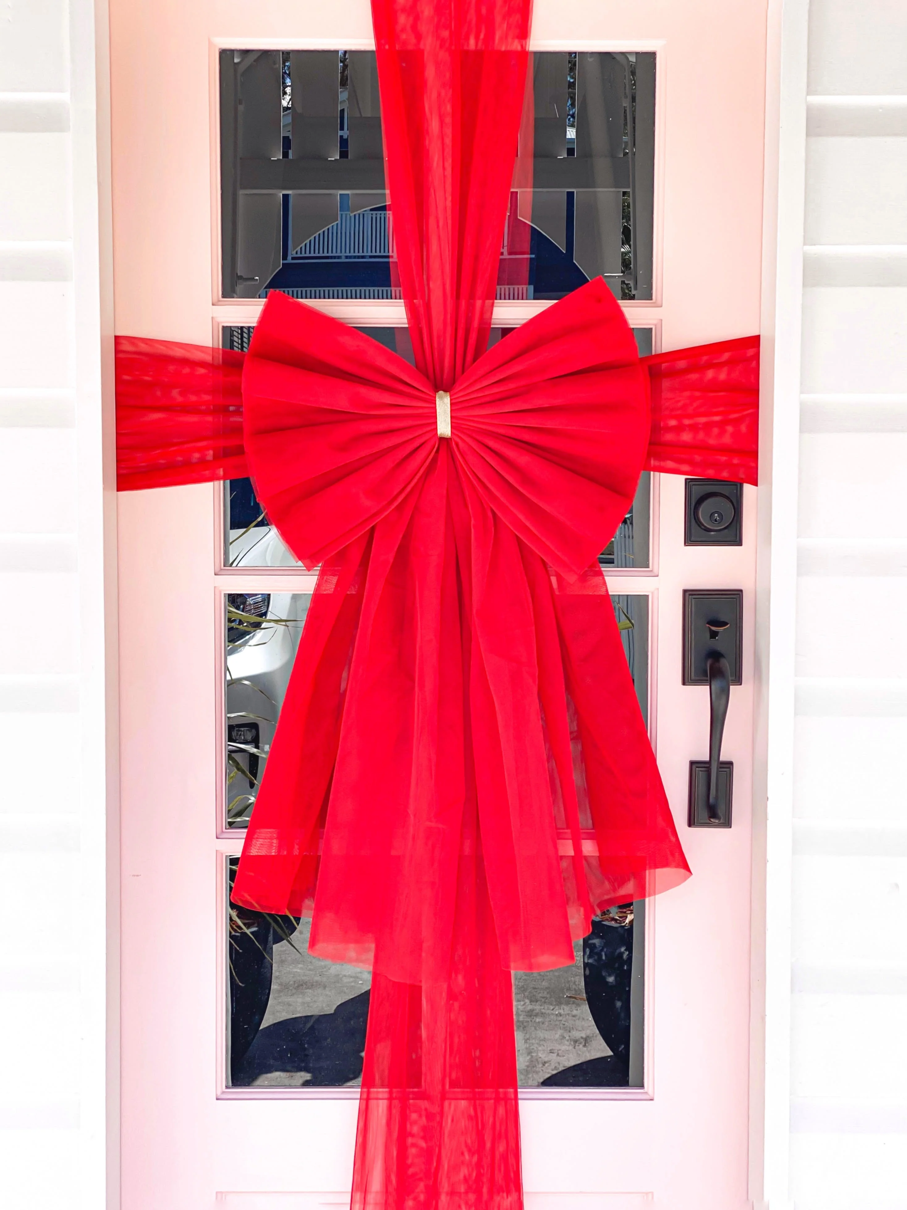 THE Red Door Bow - Image 2